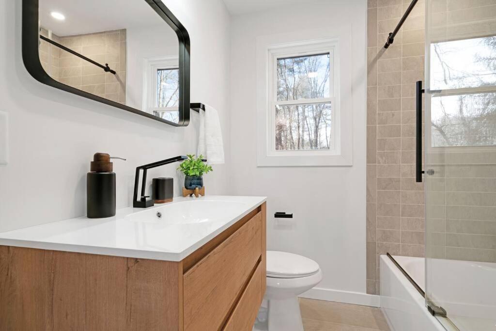 New Paltz Zen Wellness Cabin W/ Hot Tub Zewnętrze zdjęcie